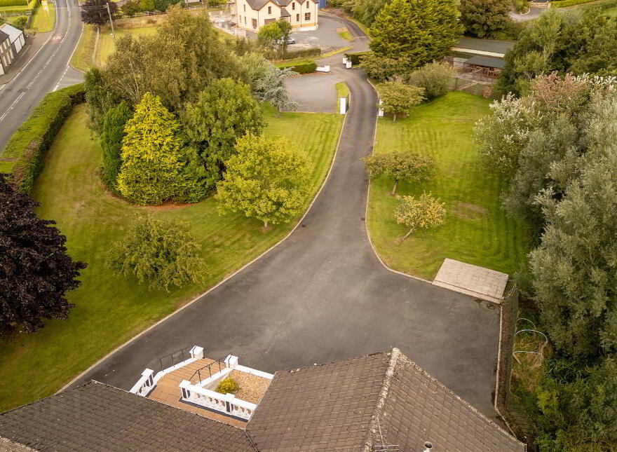 2 River Road, Lisburn, BT27 6TN