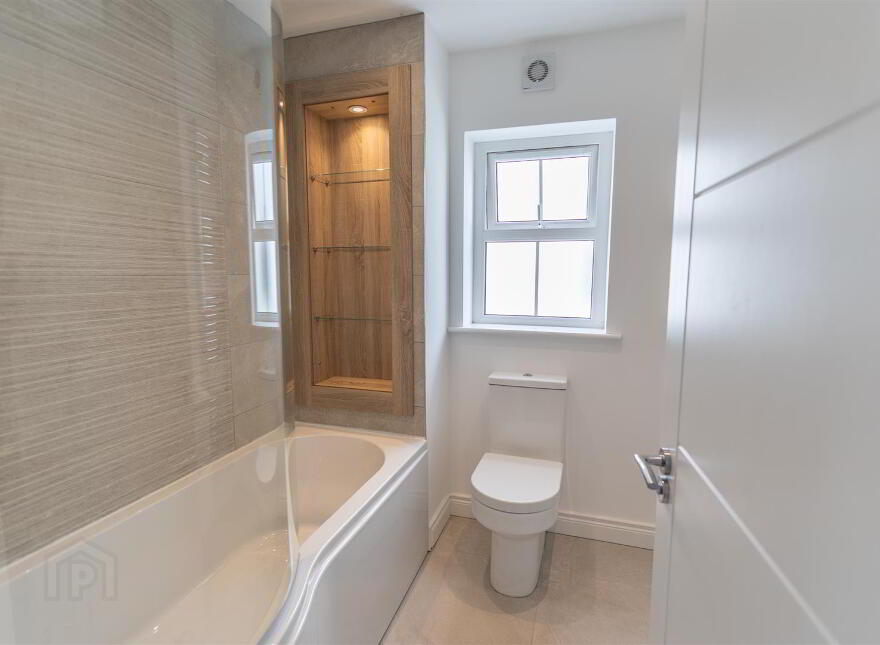10 The Tower, Maghera, Newcastle, BT31 9FH