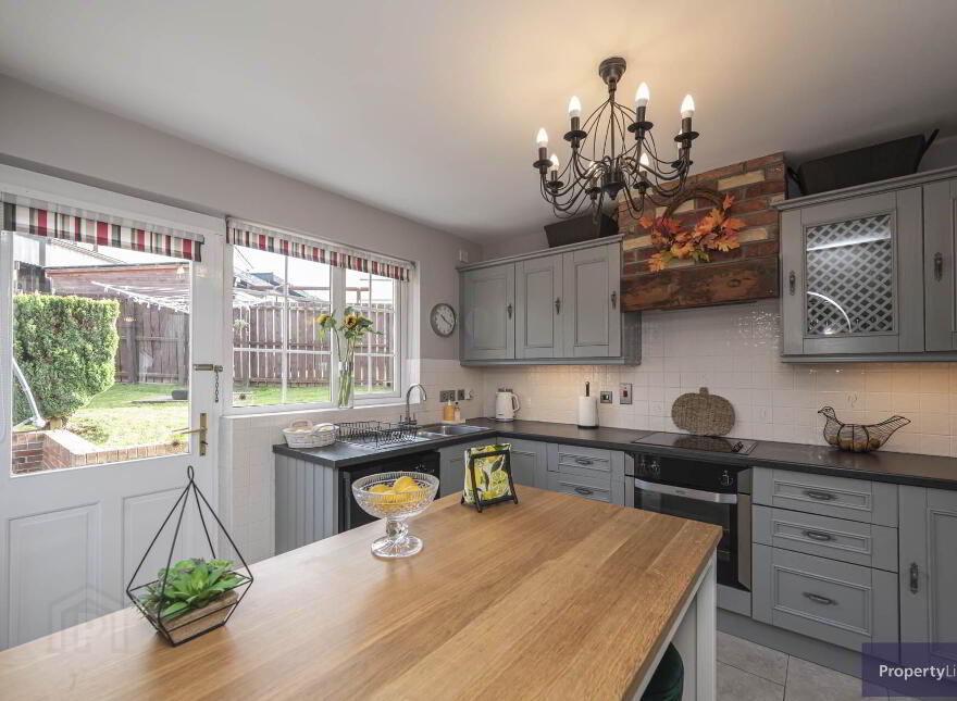 4 Greenfield Close, Armagh, BT60 1NN