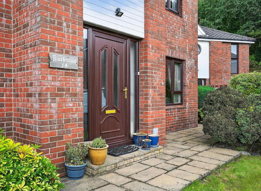 14 Beechlawn Avenue, Dunmurry, Belfast, BT17 9NL