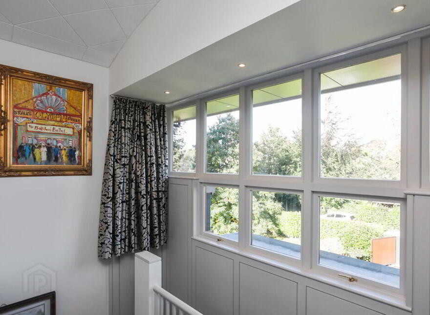9a Notting Hill, Belfast, BT9 5NS