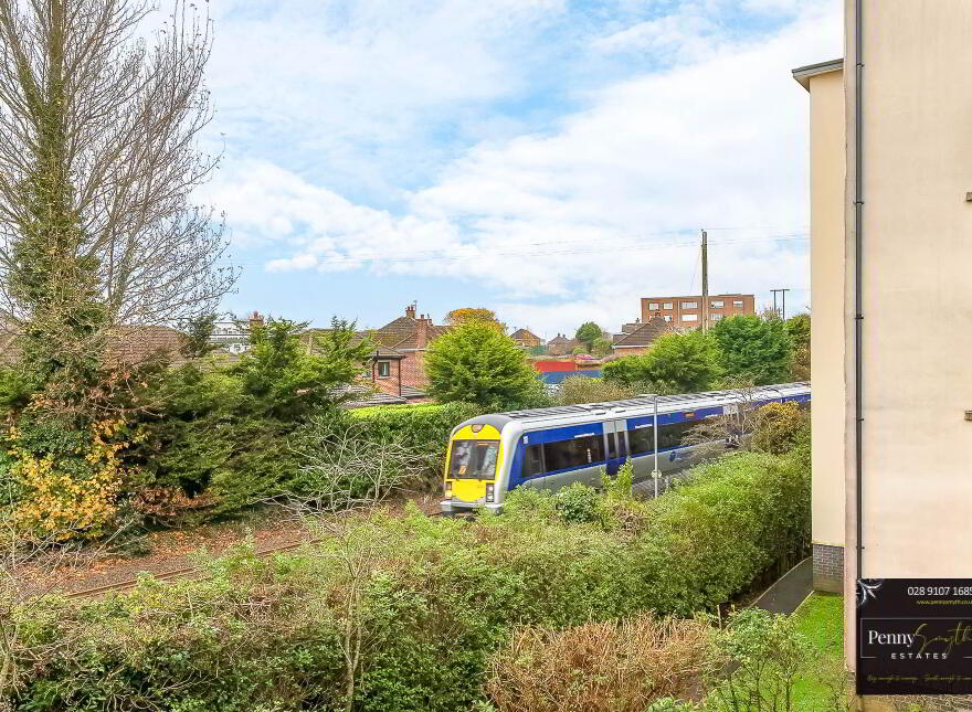 30 Shaftesbury Drive, Bangor, BT20 3GF