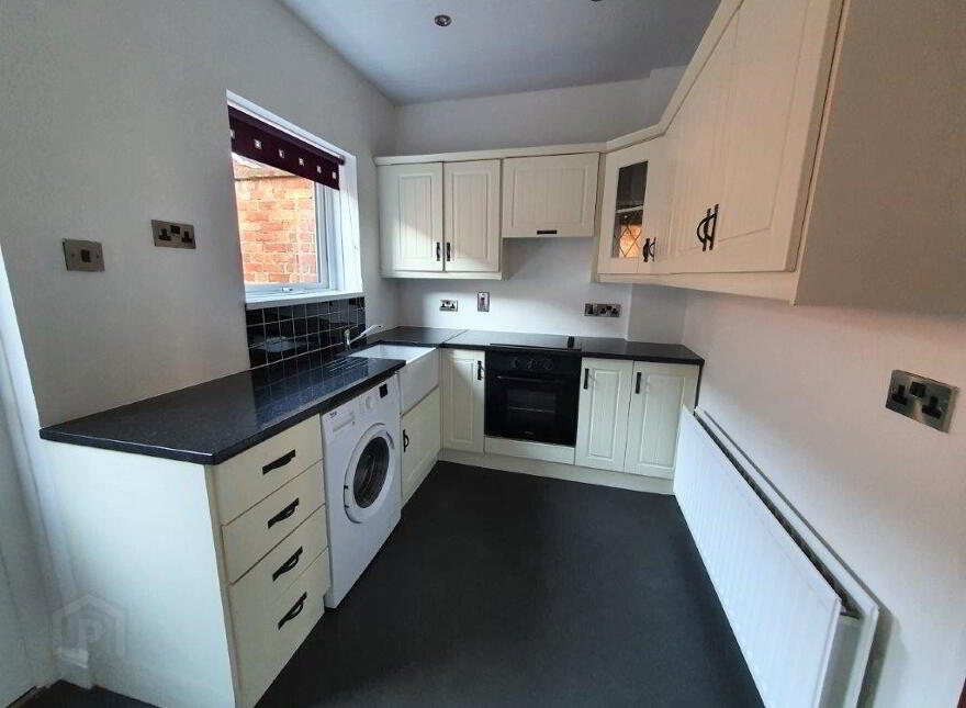 17 Veryan Gardens, Whitewell Road, Newtownabbey, BT36 7HG