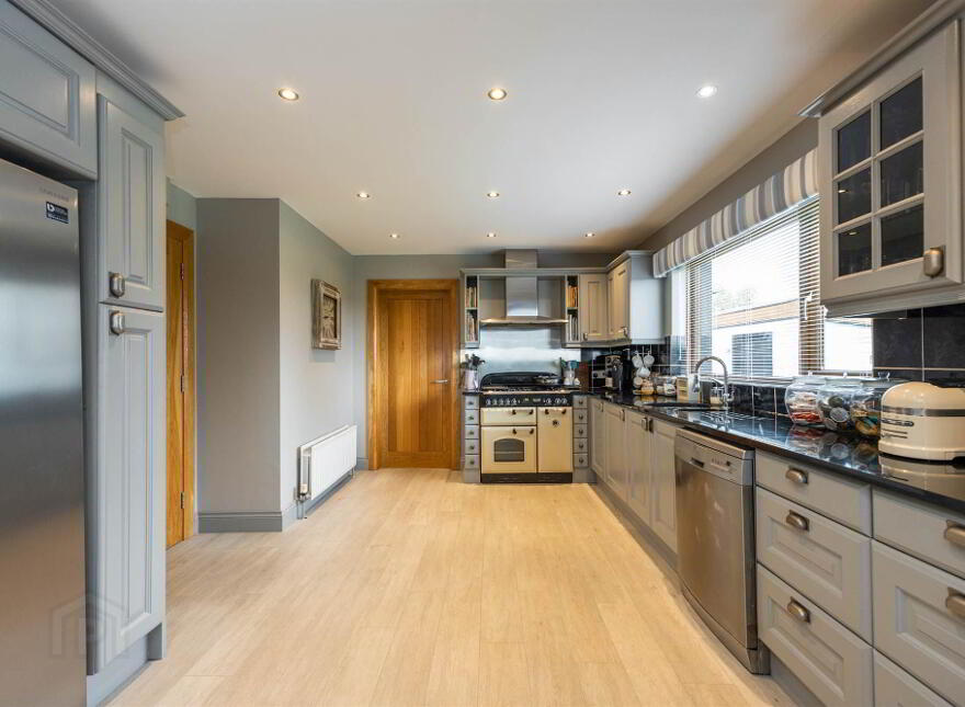 42 Old Course Road, Downpatrick, BT30 8BD