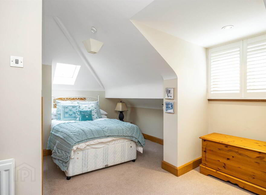 42 Old Course Road, Downpatrick, BT30 8BD