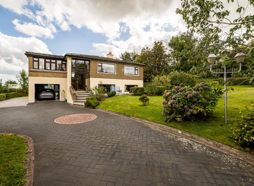 Lisdornan, Bellewstown, A92F9N2