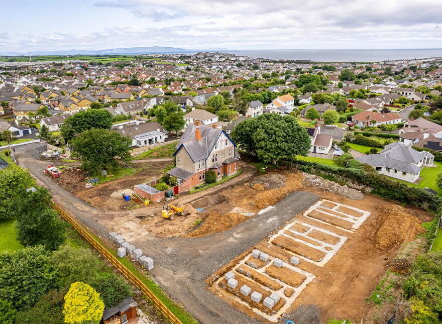 107 Hopefield Road, Portrush, BT56 8NZ photo