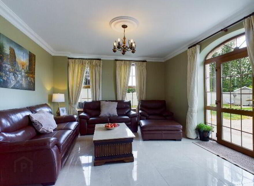 Golf Links Road, Roscommon Town, F42E263