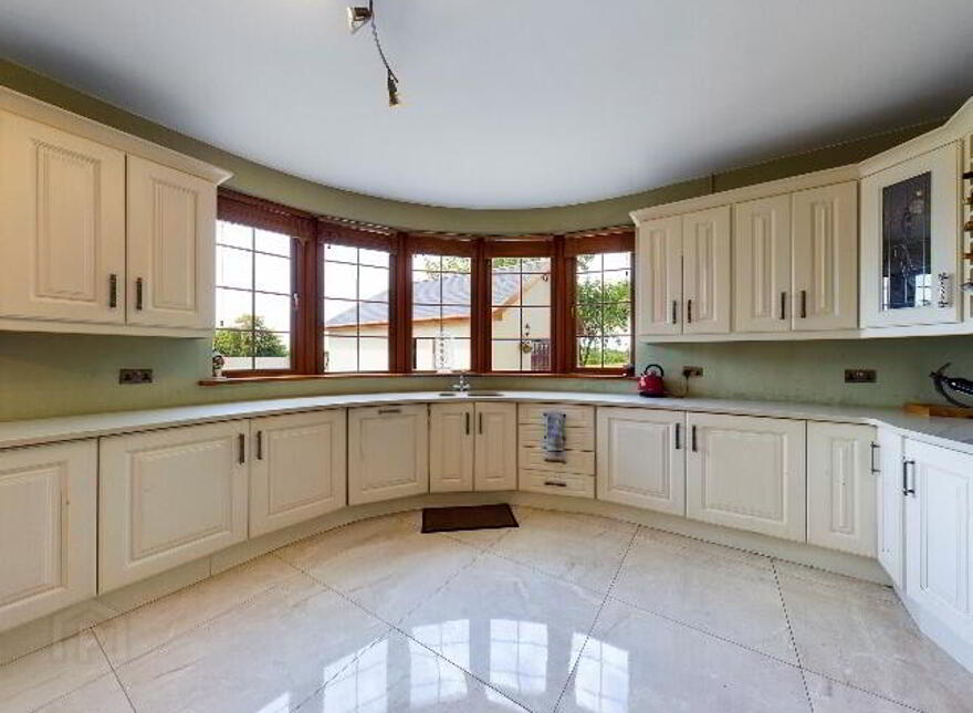 Golf Links Road, Roscommon Town, F42E263