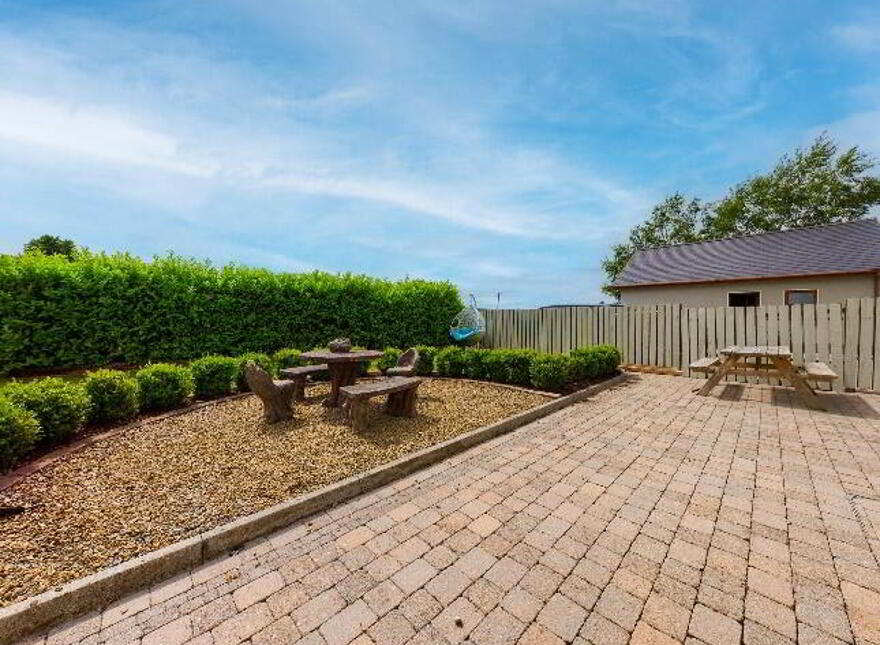Golf Links Road, Roscommon Town, F42E263