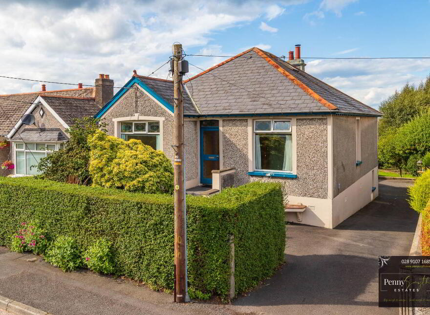 49 Grove Park, Bangor, BT20 5QG photo
