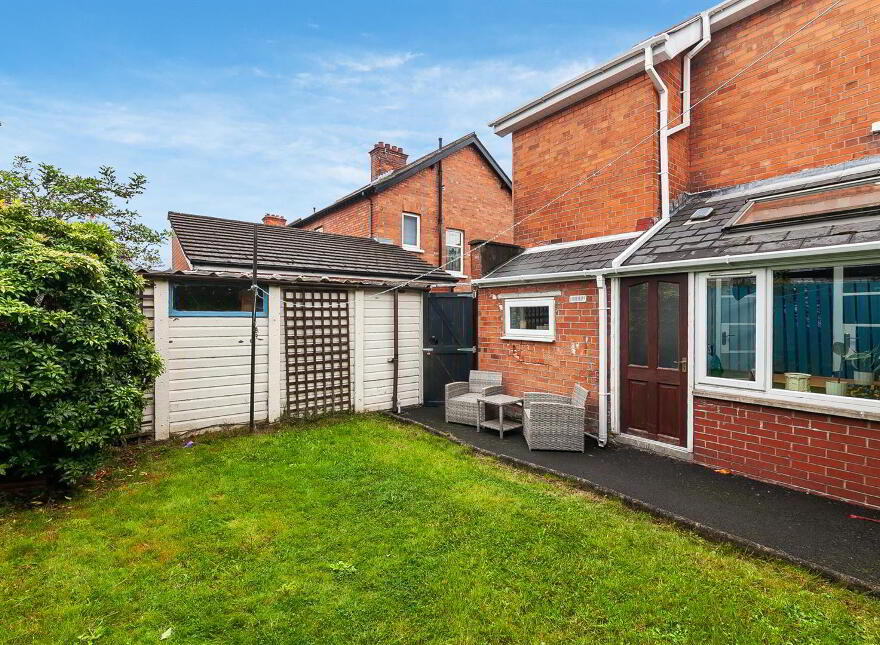 23 Ebrington Gardens, Belfast, BT4 3BY