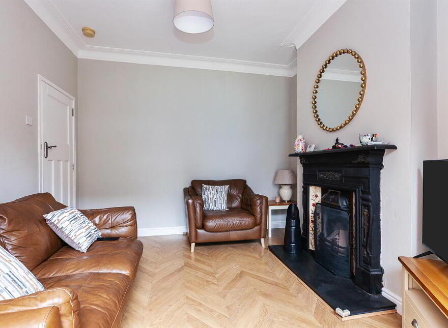 23 Ebrington Gardens, Belfast, BT4 3BY