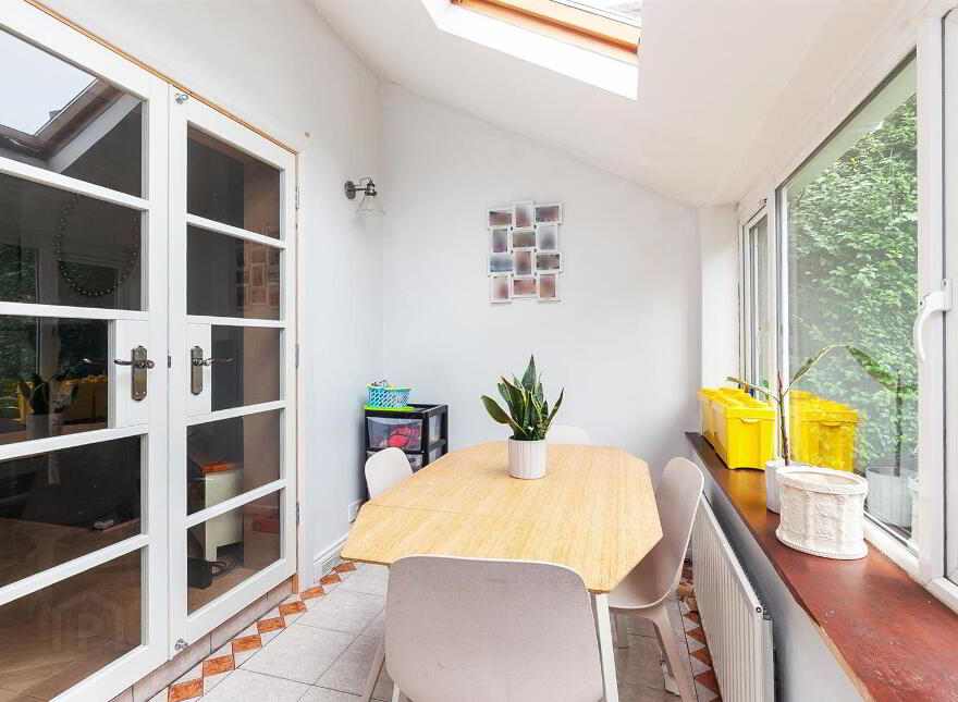 23 Ebrington Gardens, Belfast, BT4 3BY