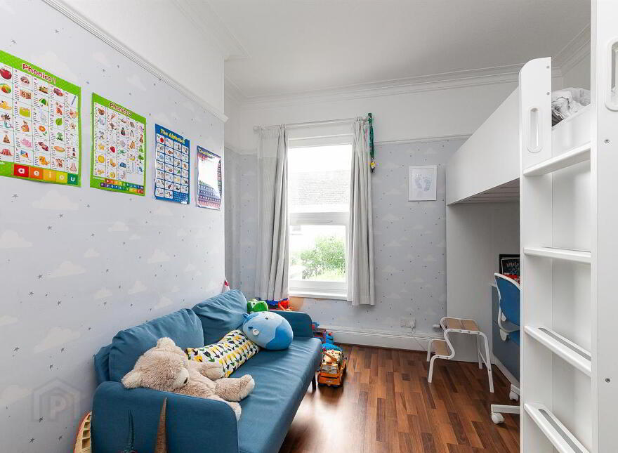 23 Ebrington Gardens, Belfast, BT4 3BY