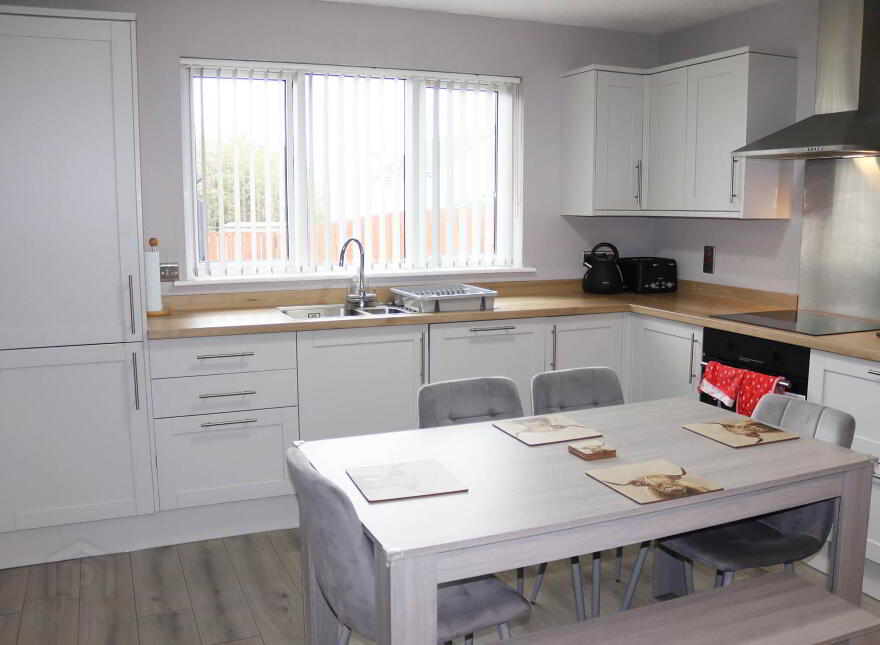 2 Whitehall Crescent, Ballycastle, BT54 6WH