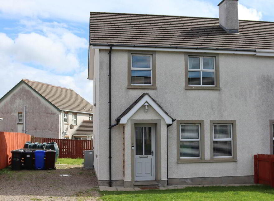 2 Whitehall Crescent, Ballycastle, BT54 6WH photo