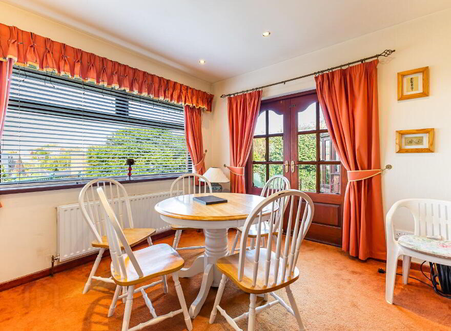 4 Glenhugh Crescent, Belfast, BT8 7PG