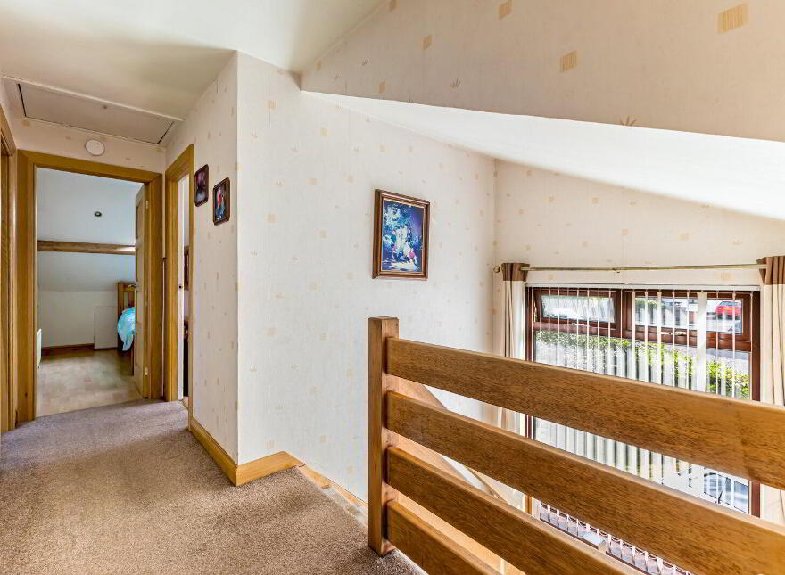 4 Glenhugh Crescent, Belfast, BT8 7PG