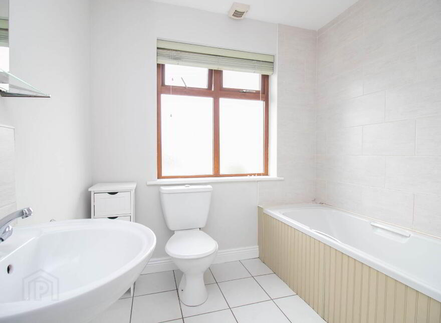 4 Willow Ridge, Gornakesh, Cavan Town, H12E037