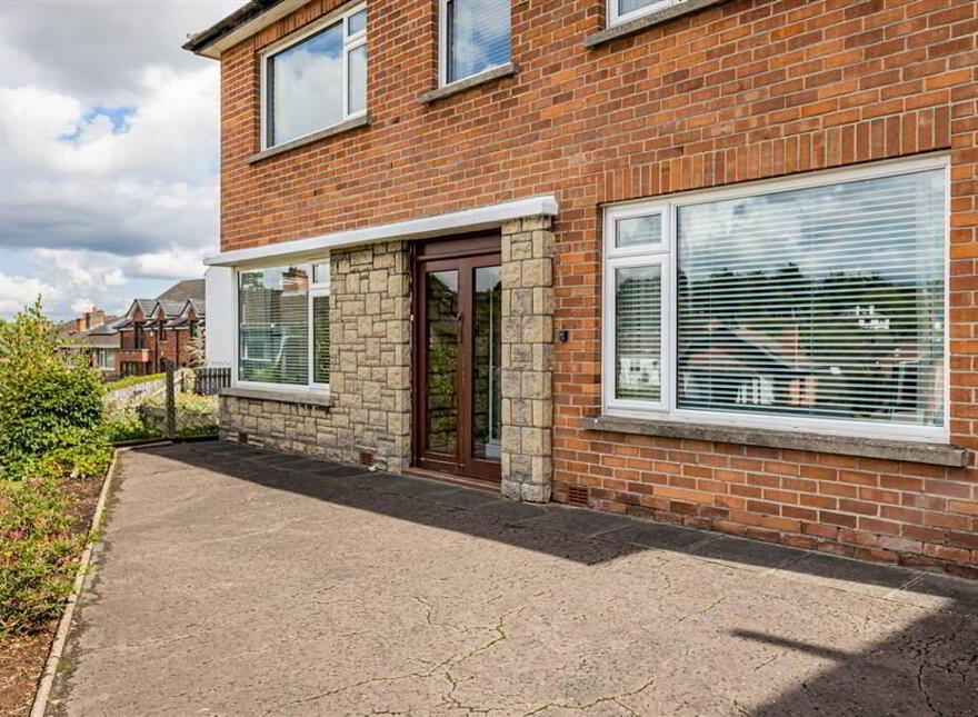 40 Knightsbridge Park, Stranmillis, Belfast, BT9 5EH