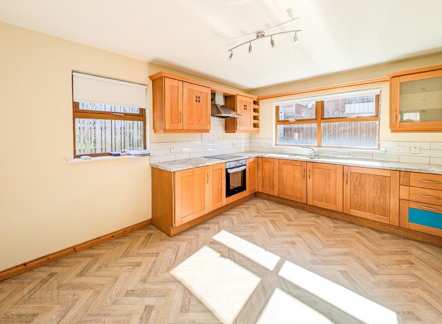 16 School House Mews, Dollingstown, BT66 7TU