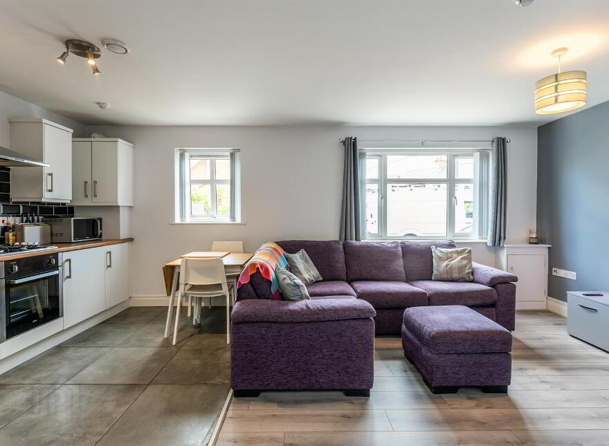 Apt 2, 15 Galway Park, Dundonald, Belfast, BT16 2AN