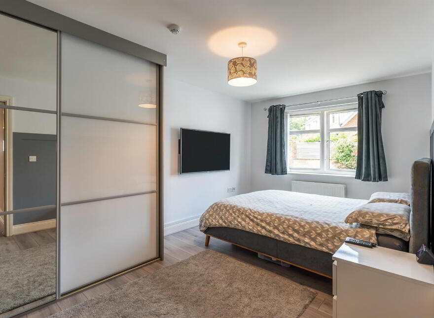Apt 2, 15 Galway Park, Dundonald, Belfast, BT16 2AN
