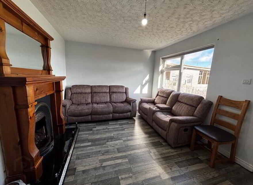 76 Parkhead Crescent, Newry, BT35 8PE