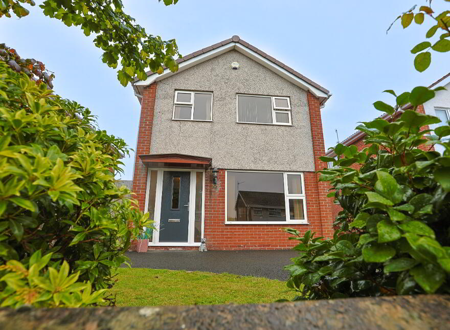 26 Fulmar Avenue, Lisburn, BT28 3HS