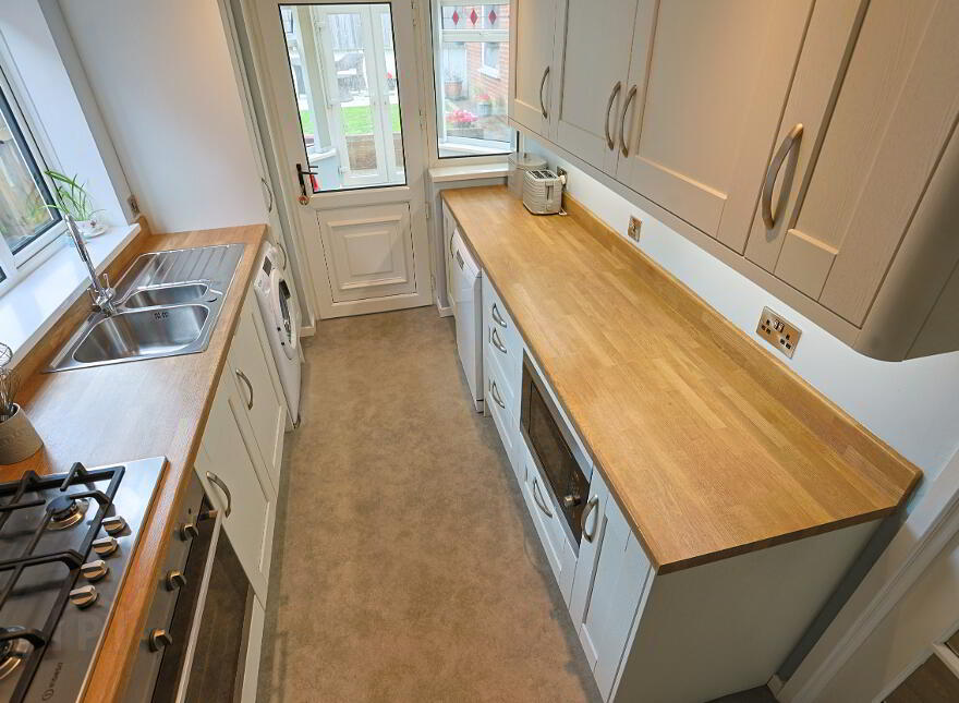 26 Fulmar Avenue, Lisburn, BT28 3HS