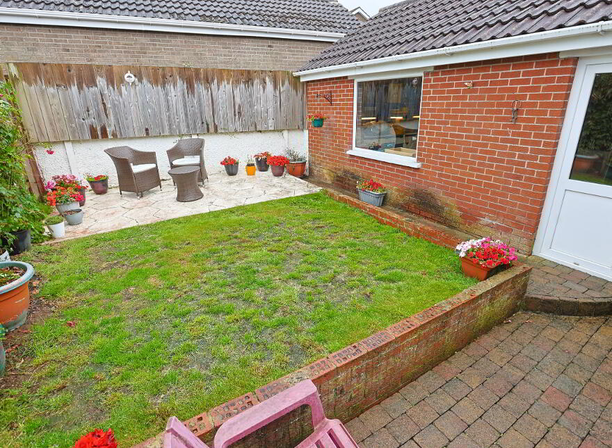 26 Fulmar Avenue, Lisburn, BT28 3HS