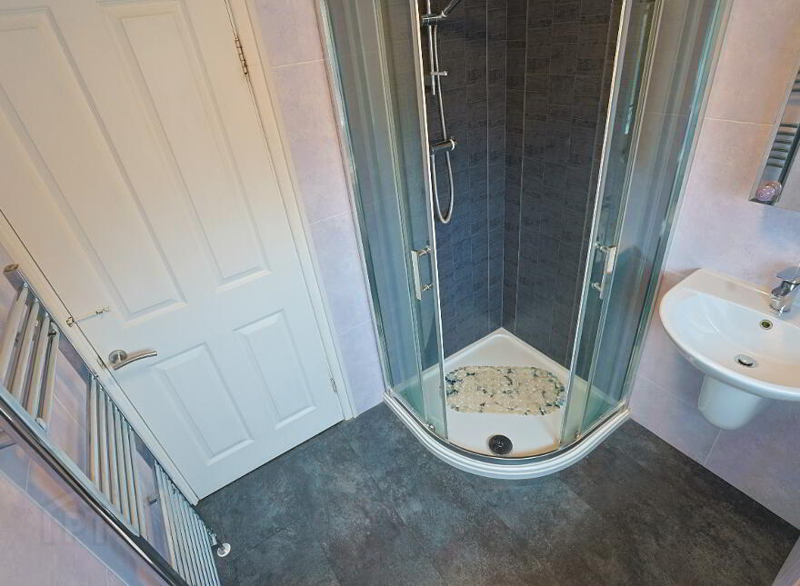26 Fulmar Avenue, Lisburn, BT28 3HS