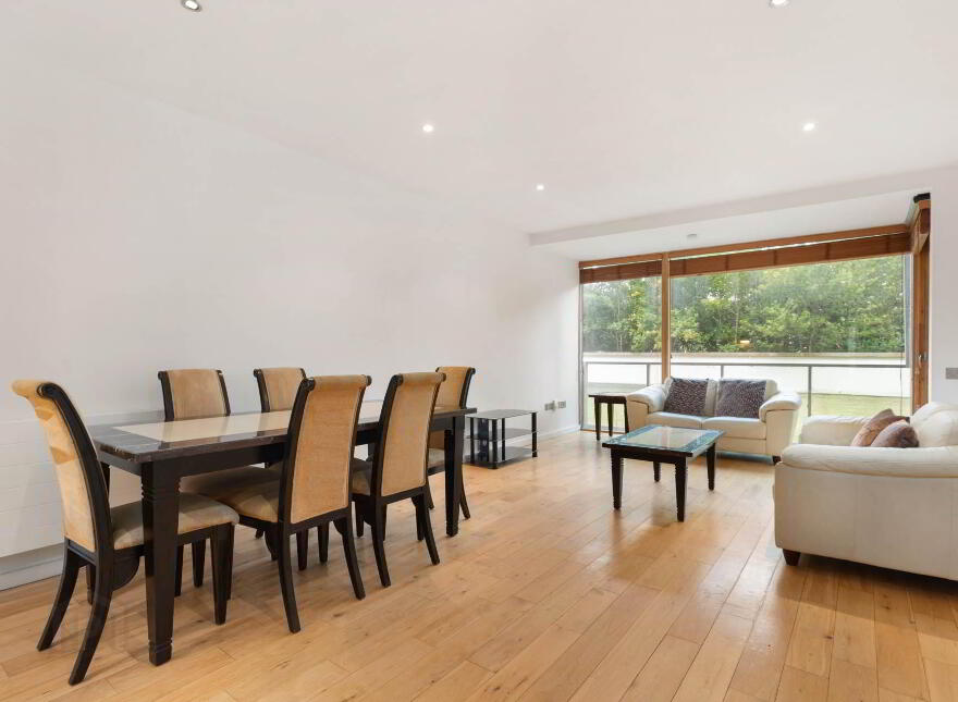 Apt 27 The Sanderling, Thornwood, Booterstown Avenue, A94AP97