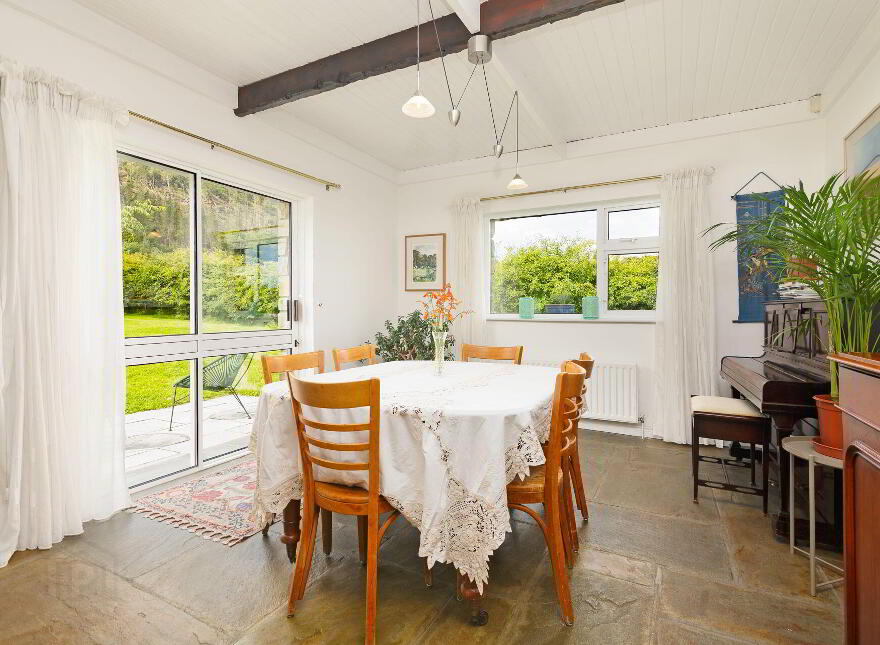 Stone Lodge, Rathcarrick, Strandhill