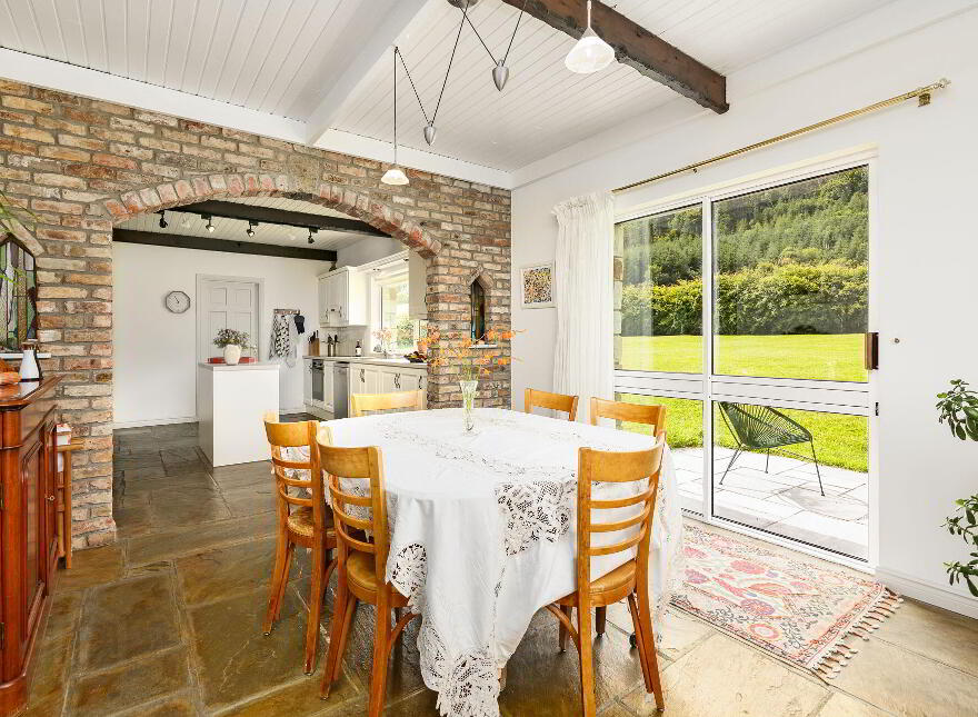 Stone Lodge, Rathcarrick, Strandhill