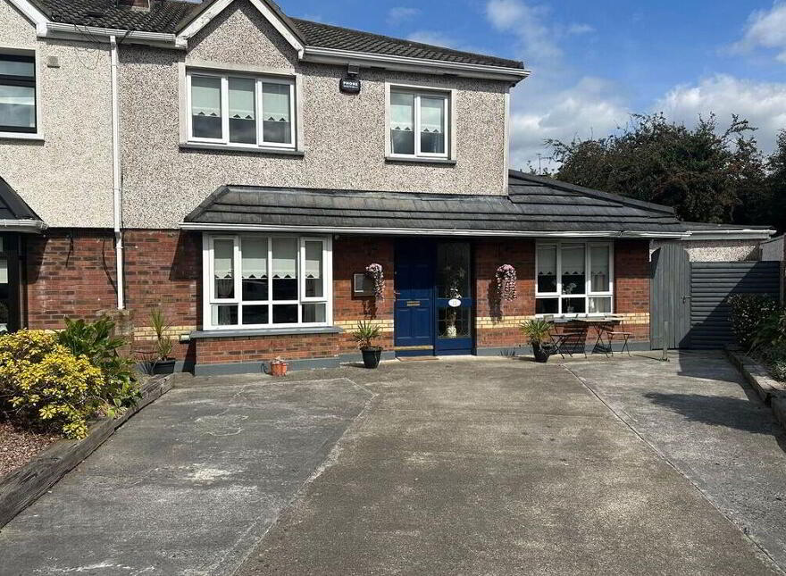 11 The Close, Highlands, Drogheda, A92P46P photo