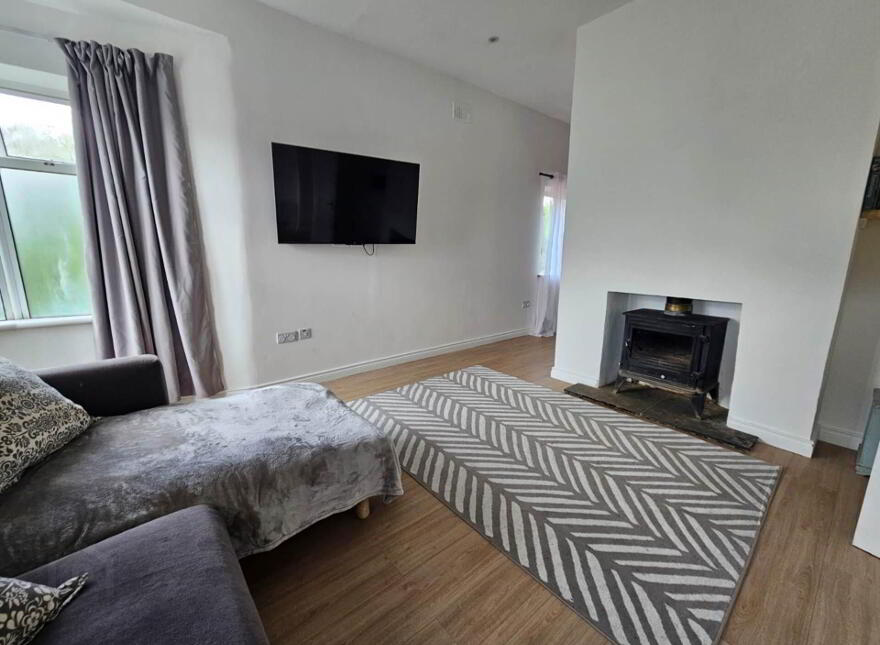 Newtown, Ballyhaunis, Cloonfad, F35Y090