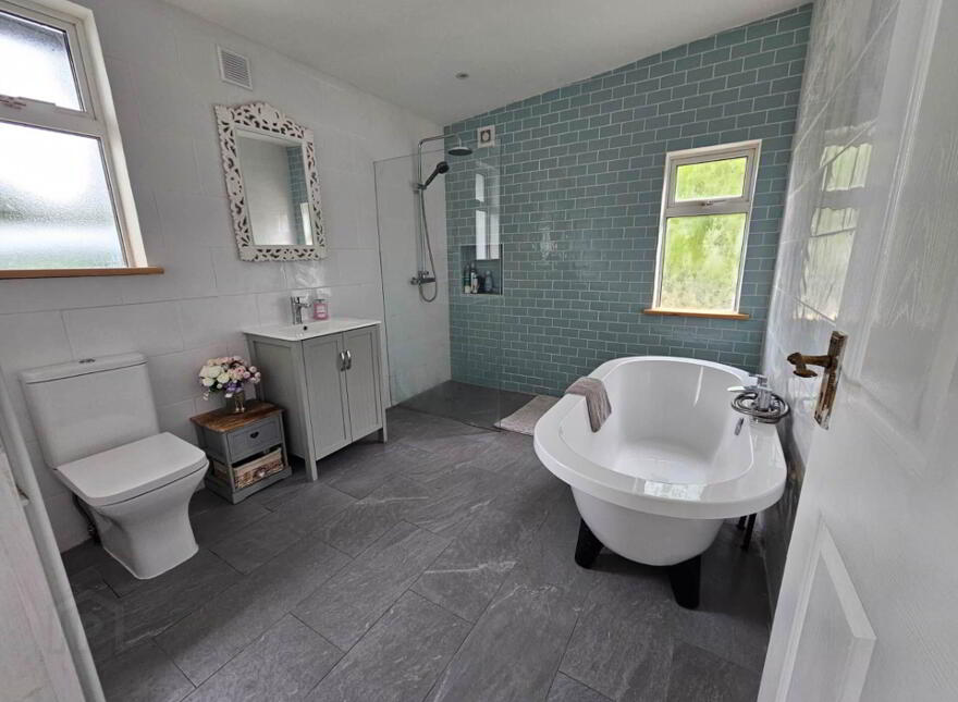 Newtown, Ballyhaunis, Cloonfad, F35Y090