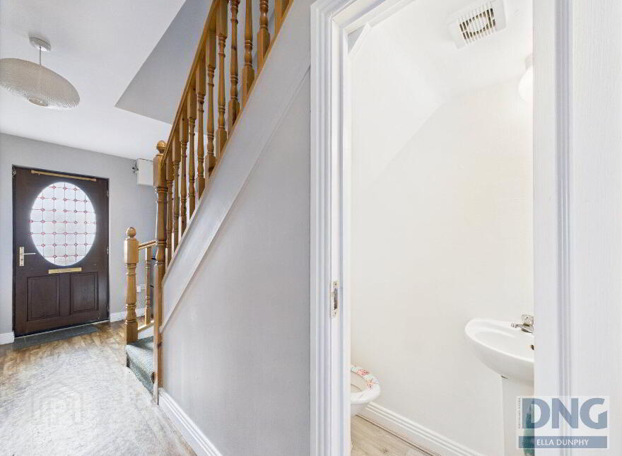 27 Lintown Avenue, Lintown Hall, R95