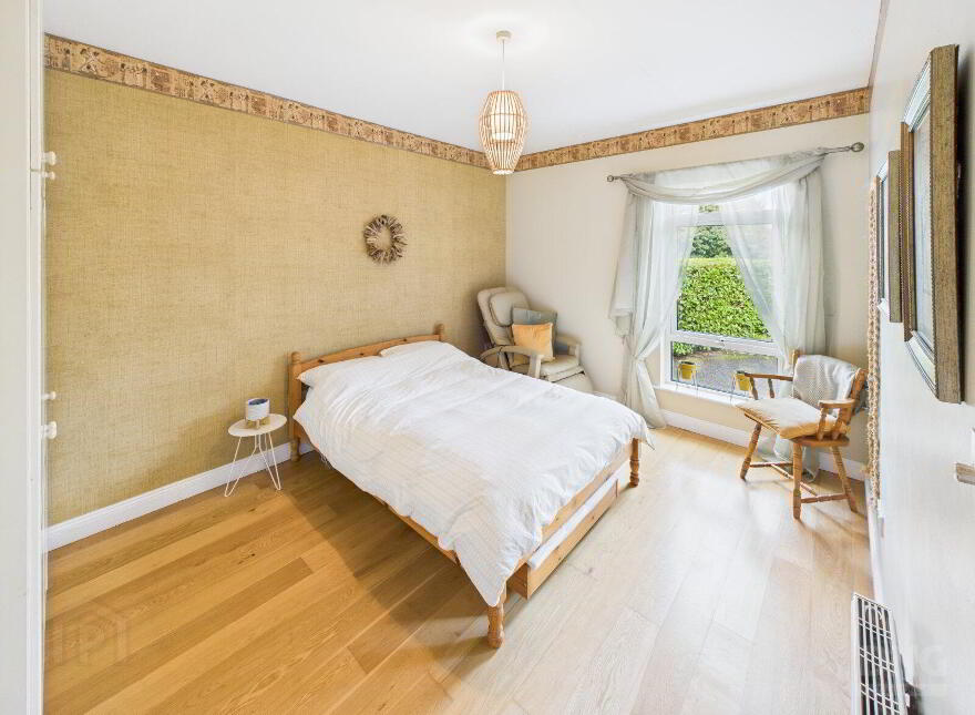 Avoca, 19 Ashley Court, Tullamore, R35AE20