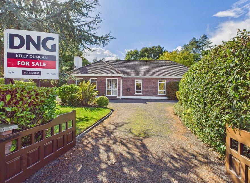 Avoca, 19 Ashley Court, Tullamore, R35AE20