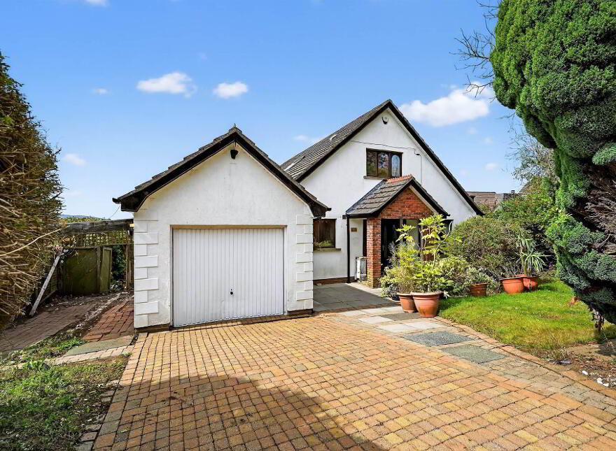 4 Upper Croft Road, Holywood, BT18 0HJ