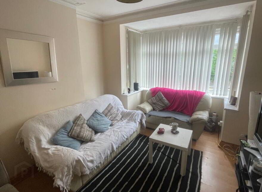 34 Strandview Street, Stranmillis, Belfast, BT9 5FF