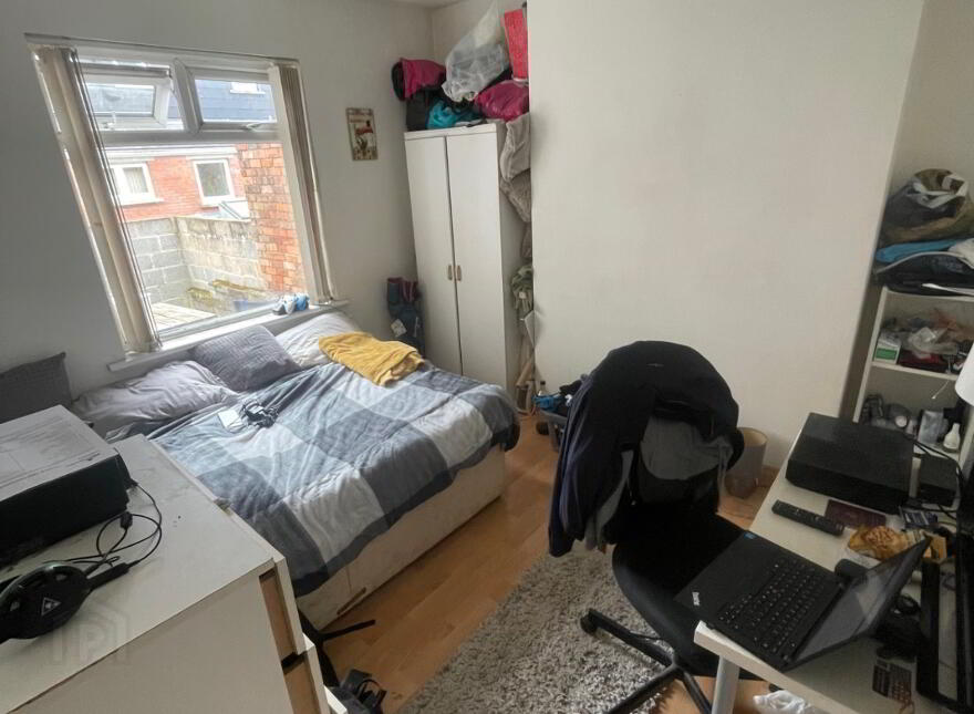 34 Strandview Street, Stranmillis, Belfast, BT9 5FF