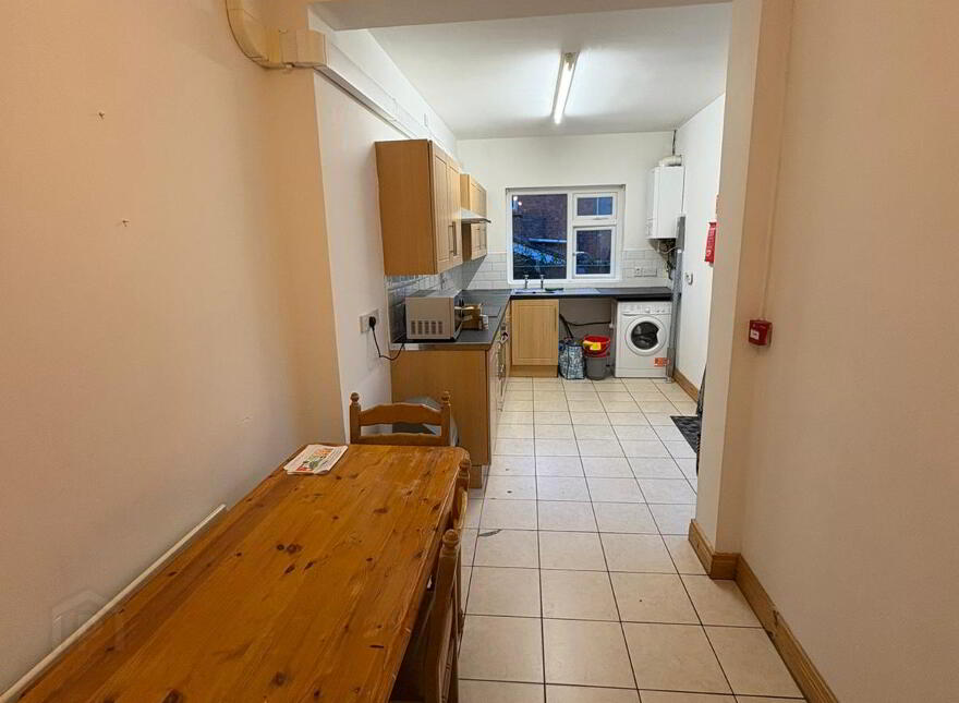 34 Strandview Street, Stranmillis, Belfast, BT9 5FF
