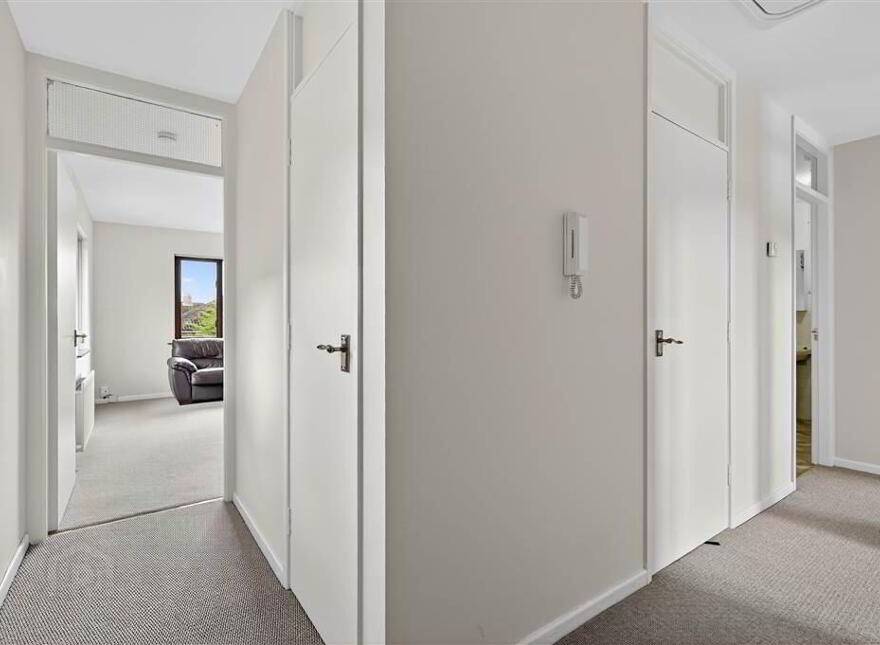 17 Lockside Court, Off Lockview Road, Stranmillis, Belfast, BT9 5GQ
