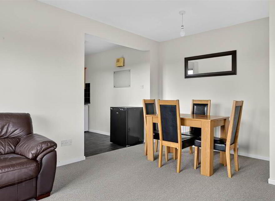 17 Lockside Court, Off Lockview Road, Stranmillis, Belfast, BT9 5GQ