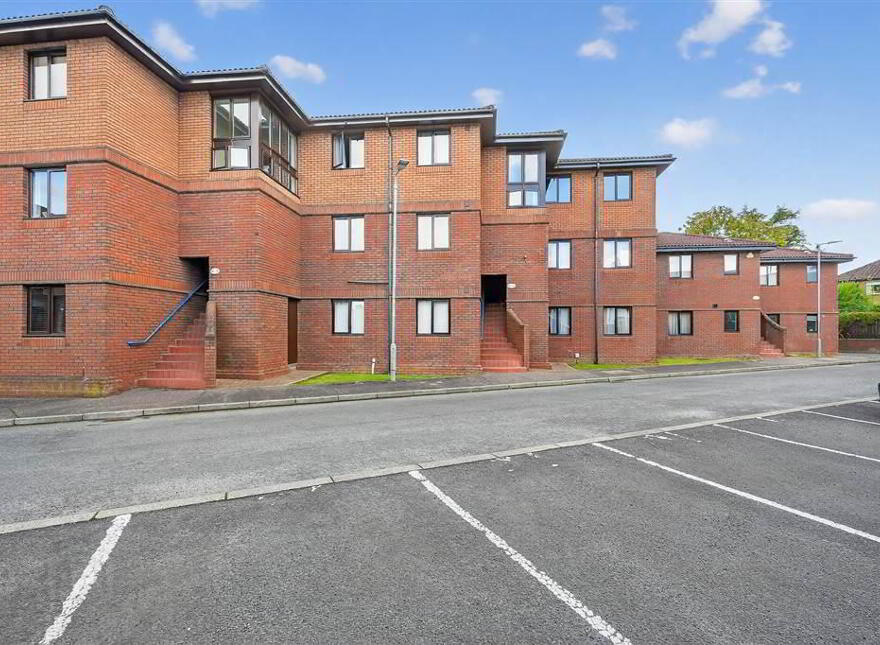 17 Lockside Court, Off Lockview Road, Stranmillis, Belfast, BT9 5GQ