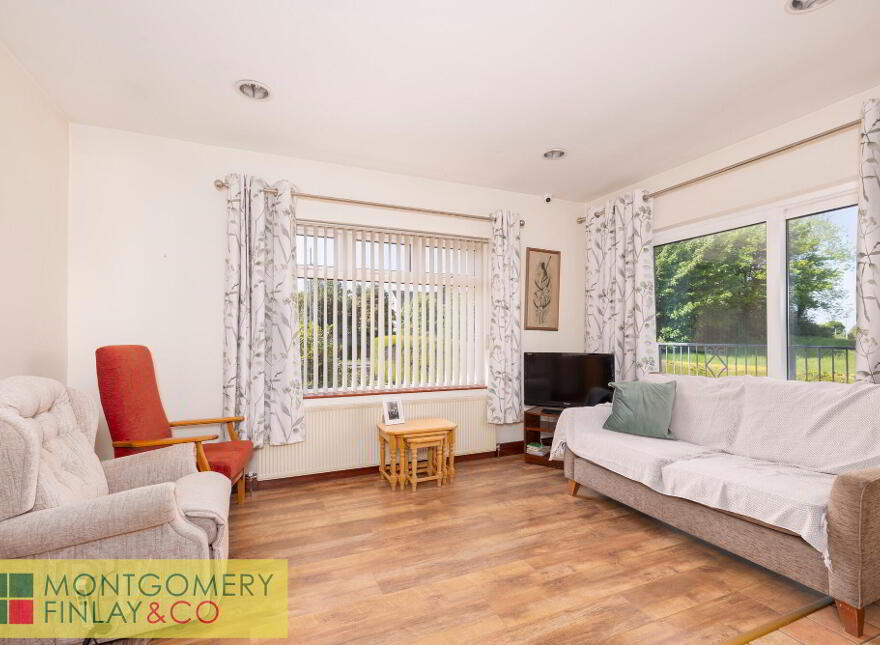 33 Enniskillen Road, Enniskillen, Lisbellaw, BT94 5DF